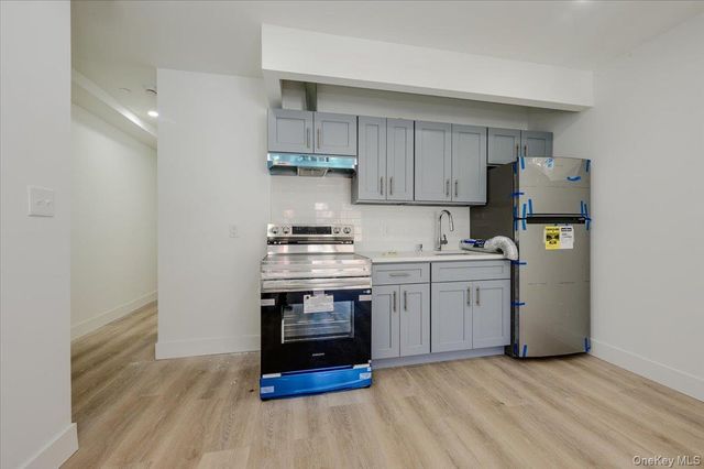 3039 Young Avenue, Bronx, NY 10469
