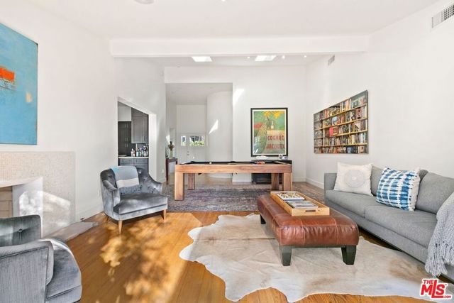 843 Enchanted Way, Pacific Palisades, CA 90272