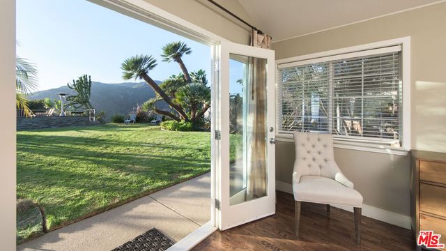 843 Enchanted Way, Pacific Palisades, CA 90272