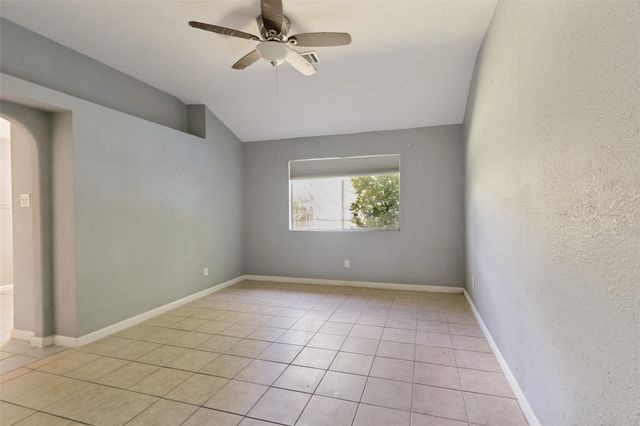 2803 Parkwood Manor Drive, Houston, TX 77339