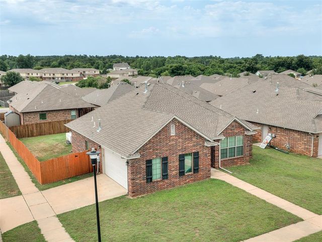 20764 Frontier Place, Harrah, OK 73045