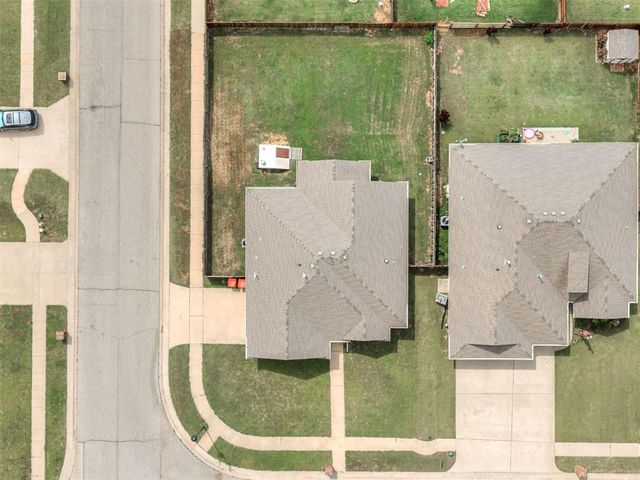 20764 Frontier Place, Harrah, OK 73045