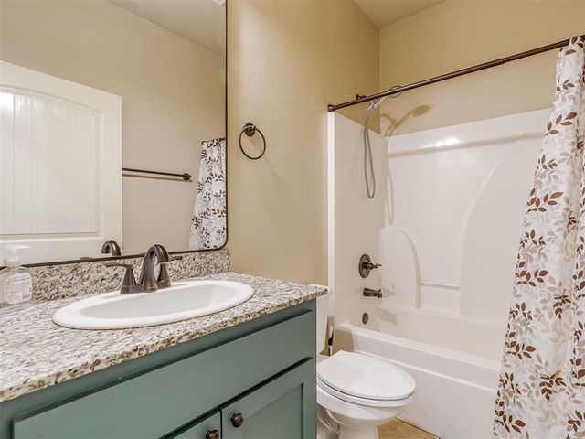 20764 Frontier Place, Harrah, OK 73045