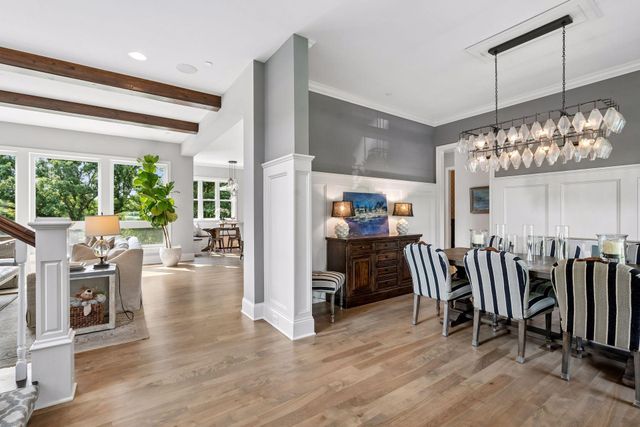 2735 Deer Run Trail E, Orono, MN 55356