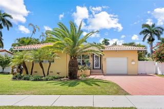 1426 Tyler St, Hollywood, FL 33020
