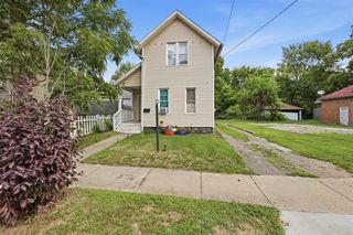 1207 E Vine Street, Kalamazoo, MI 49001