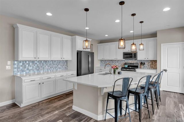 1065 White Leaf Circle, Castle Rock, CO 80108