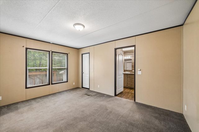 15443 Forest Drive, Montgomery, TX 77356