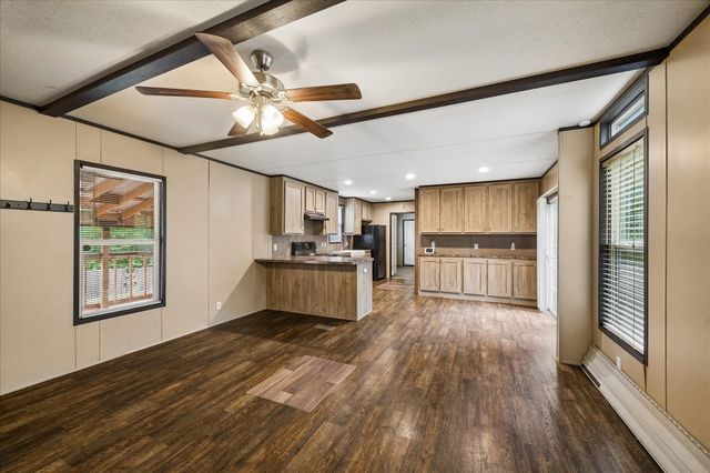 15443 Forest Drive, Montgomery, TX 77356