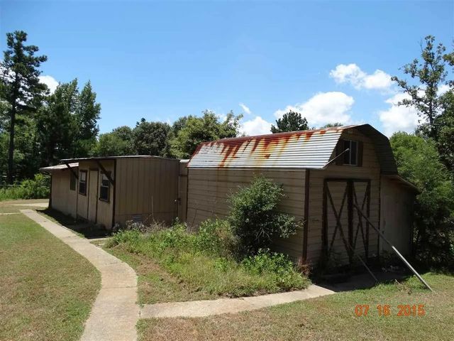 16028 Neches Parkway, Tyler, TX 75704
