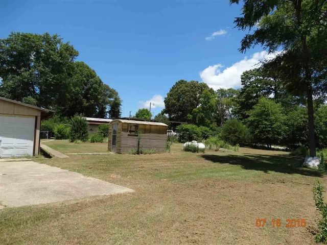 16028 Neches Parkway, Tyler, TX 75704
