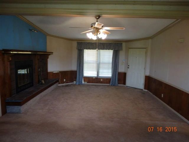 16028 Neches Parkway, Tyler, TX 75704
