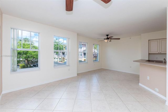 6370 W Sample Rd 6370, Coral Springs, FL 33067