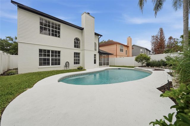 476 QUEENSBRIDGE DRIVE, Lake Mary, FL 32746