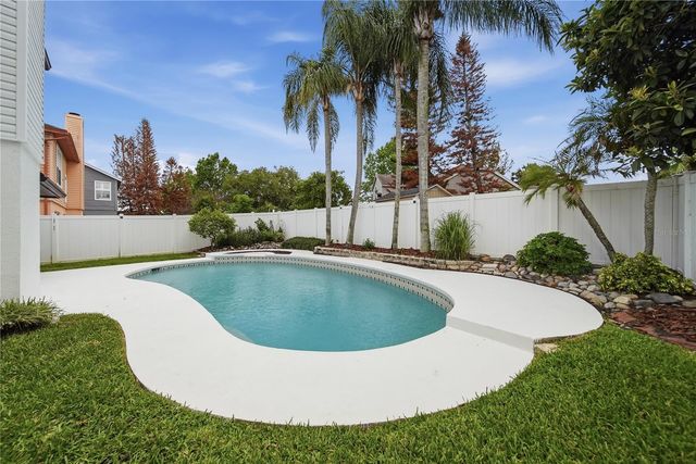 476 QUEENSBRIDGE DRIVE, Lake Mary, FL 32746