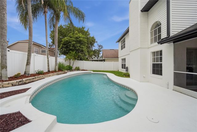 476 QUEENSBRIDGE DRIVE, Lake Mary, FL 32746