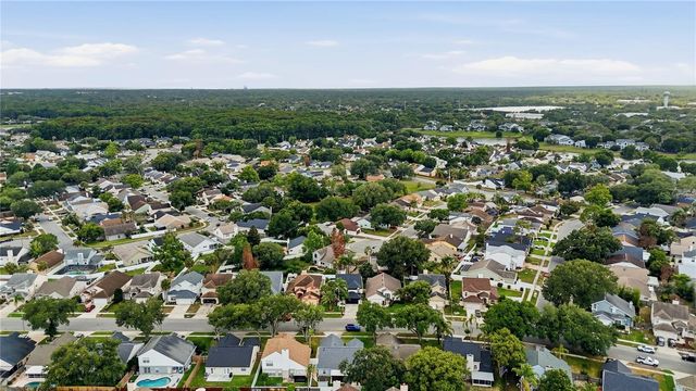 476 QUEENSBRIDGE DRIVE, Lake Mary, FL 32746
