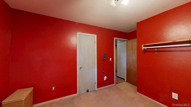 391 Starlight Drive, Shirley, NY 11967