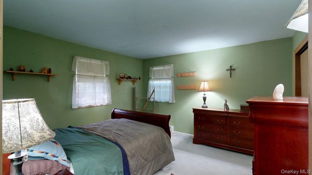391 Starlight Drive, Shirley, NY 11967