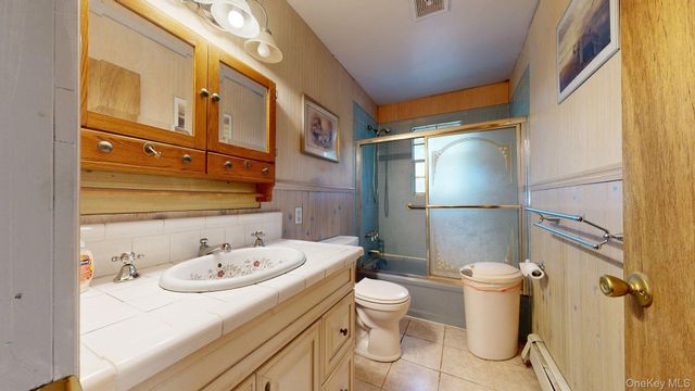 391 Starlight Drive, Shirley, NY 11967