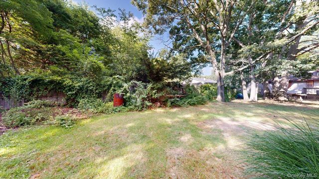 391 Starlight Drive, Shirley, NY 11967