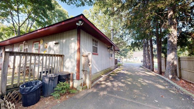 391 Starlight Drive, Shirley, NY 11967