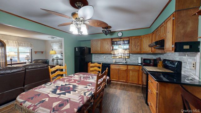 391 Starlight Drive, Shirley, NY 11967