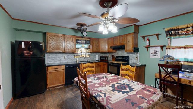 391 Starlight Drive, Shirley, NY 11967