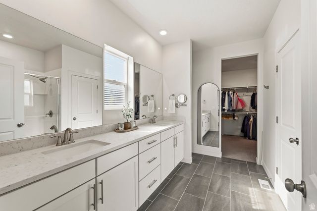 236 W PRICKLY PEAR DR, Saratoga Springs, UT 84045