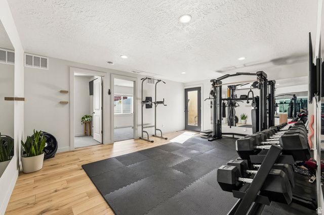 236 W PRICKLY PEAR DR, Saratoga Springs, UT 84045