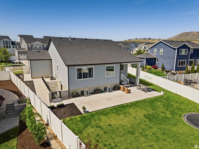 236 W PRICKLY PEAR DR, Saratoga Springs, UT 84045