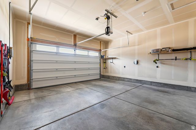 236 W PRICKLY PEAR DR, Saratoga Springs, UT 84045