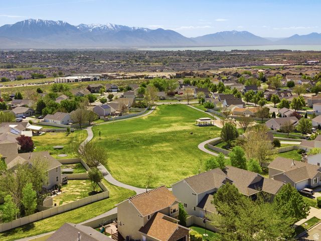 236 W PRICKLY PEAR DR, Saratoga Springs, UT 84045