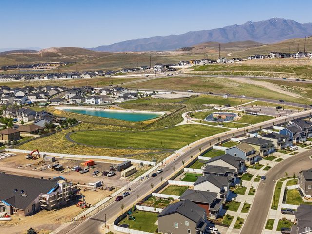 236 W PRICKLY PEAR DR, Saratoga Springs, UT 84045