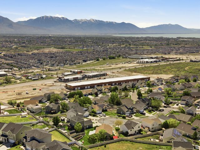 236 W PRICKLY PEAR DR, Saratoga Springs, UT 84045