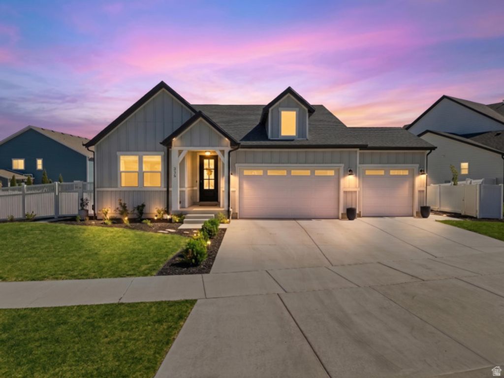 236 W PRICKLY PEAR DR, Saratoga Springs, UT 84045