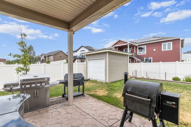 2370 COUNCIL BLUFF, Cheyenne, WY 82009
