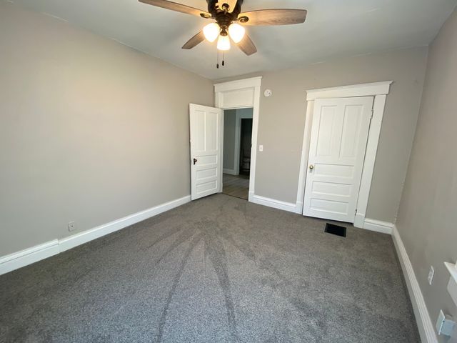 618 Douglas Court, Davenport, IA 52803