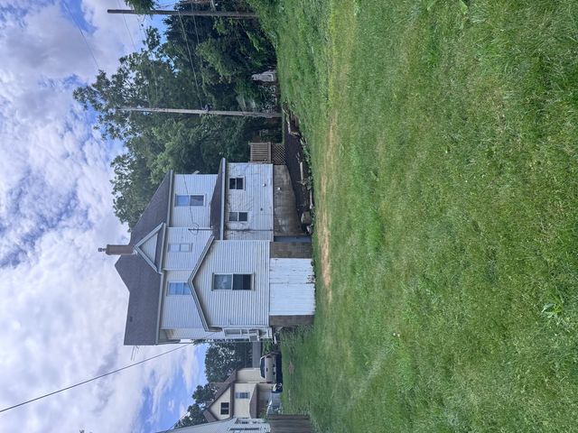618 Douglas Court, Davenport, IA 52803