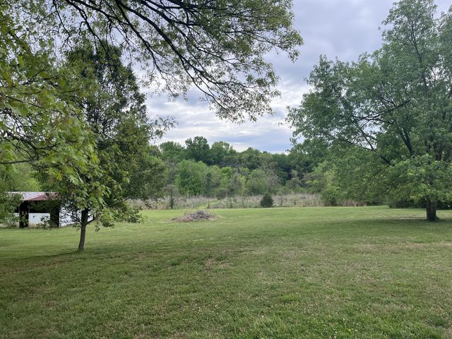 826 Old Rome Pike, Lebanon, TN 37087