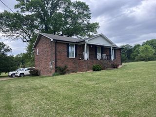 826 Old Rome Pike, Lebanon, TN 37087