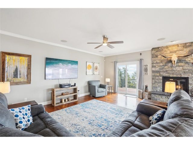 13084 Deer Ridge Way, Larkspur, CO 80118