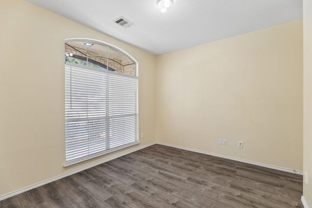 1512 Sweet Leaf LN, Pflugerville, TX 78660