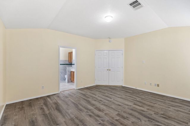 1512 Sweet Leaf LN, Pflugerville, TX 78660