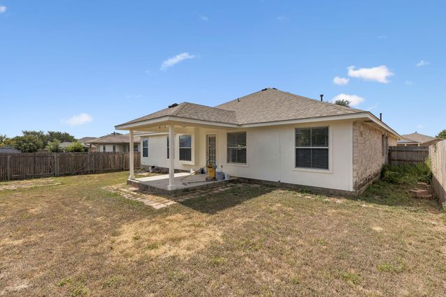 1512 Sweet Leaf LN, Pflugerville, TX 78660