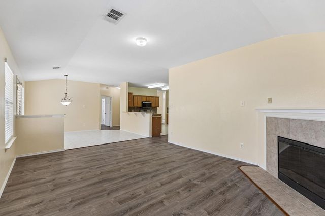 1512 Sweet Leaf LN, Pflugerville, TX 78660