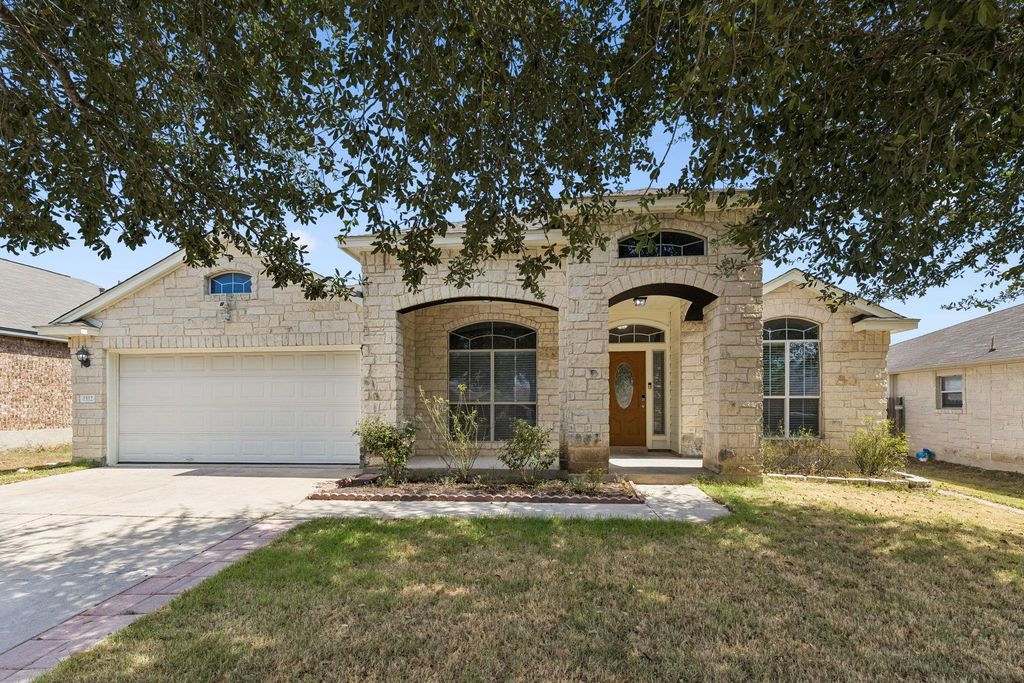 1512 Sweet Leaf LN, Pflugerville, TX 78660