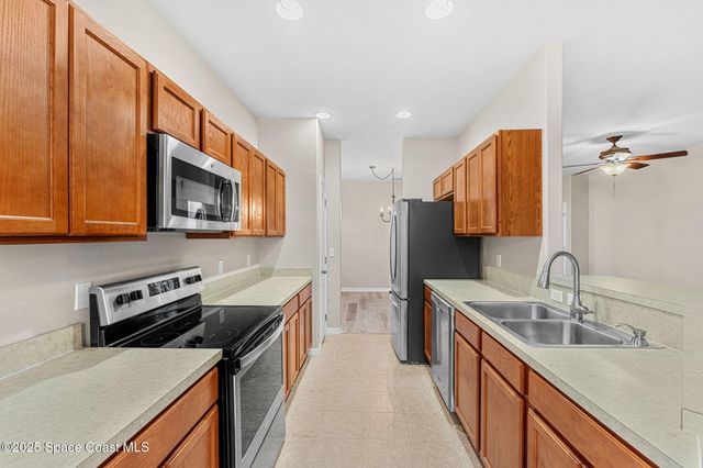 1050 Venetian Drive 105, Melbourne, FL 32904