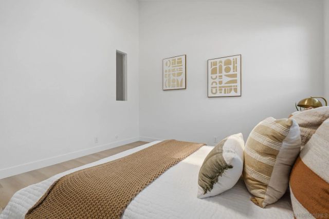 8067 Caminito Mallorca, La Jolla, CA 92037