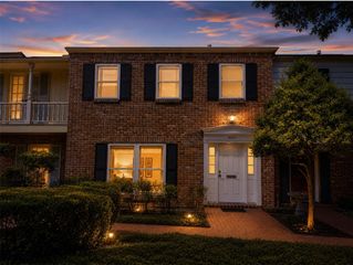 6434 Burgoyne Road 109, Houston, TX 77057